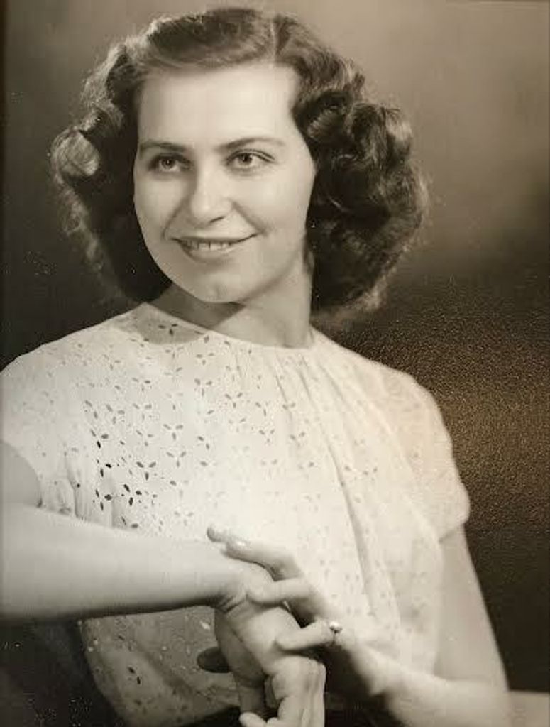 Helen Margaret Derksen Profile Photo
