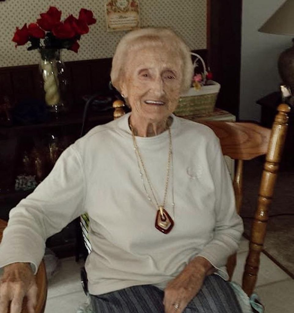 Opal May Floyd Tackett Pence Profile Photo