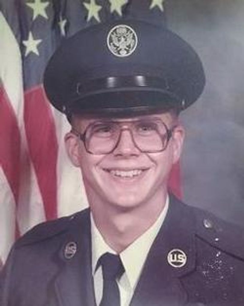 Timothy Mark Tetreau Profile Photo