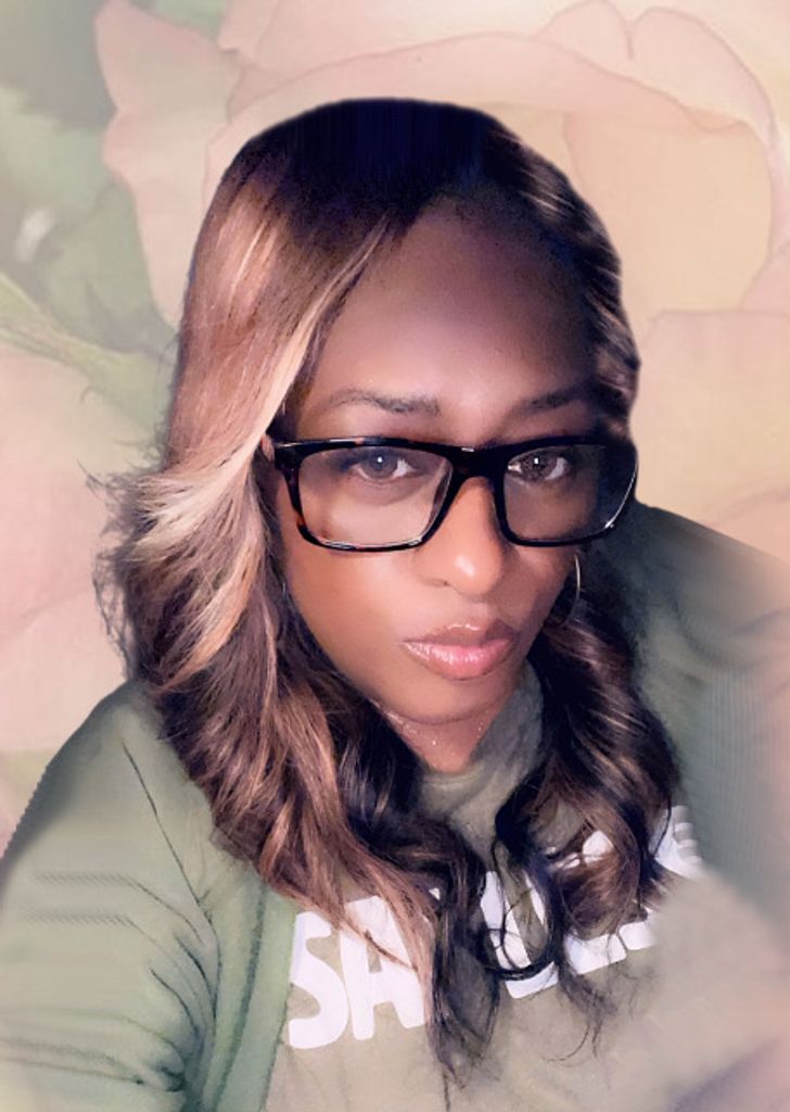 Gwendolyn L Davis Profile Photo