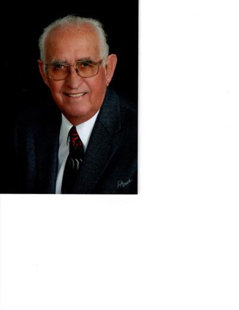 Giles J. Thissen Profile Photo