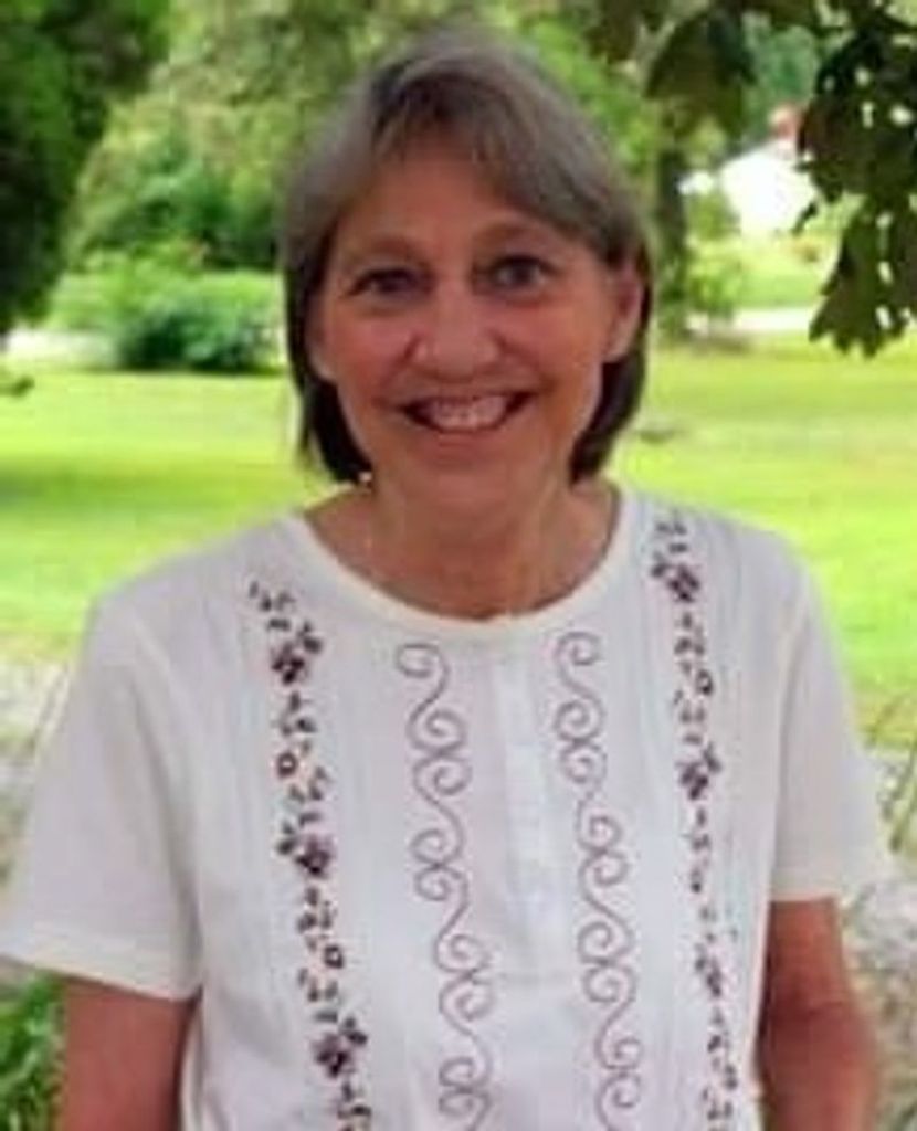 Vicki Oliver Profile Photo