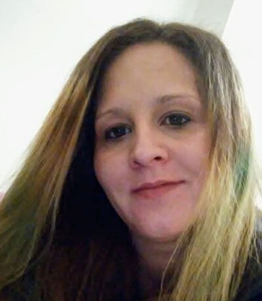 Miranda Carpenter French Profile Photo