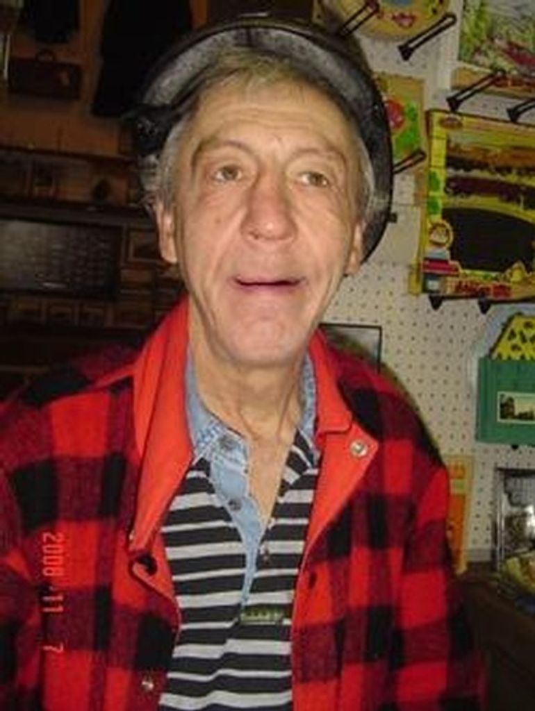 Donald Eugene Moors