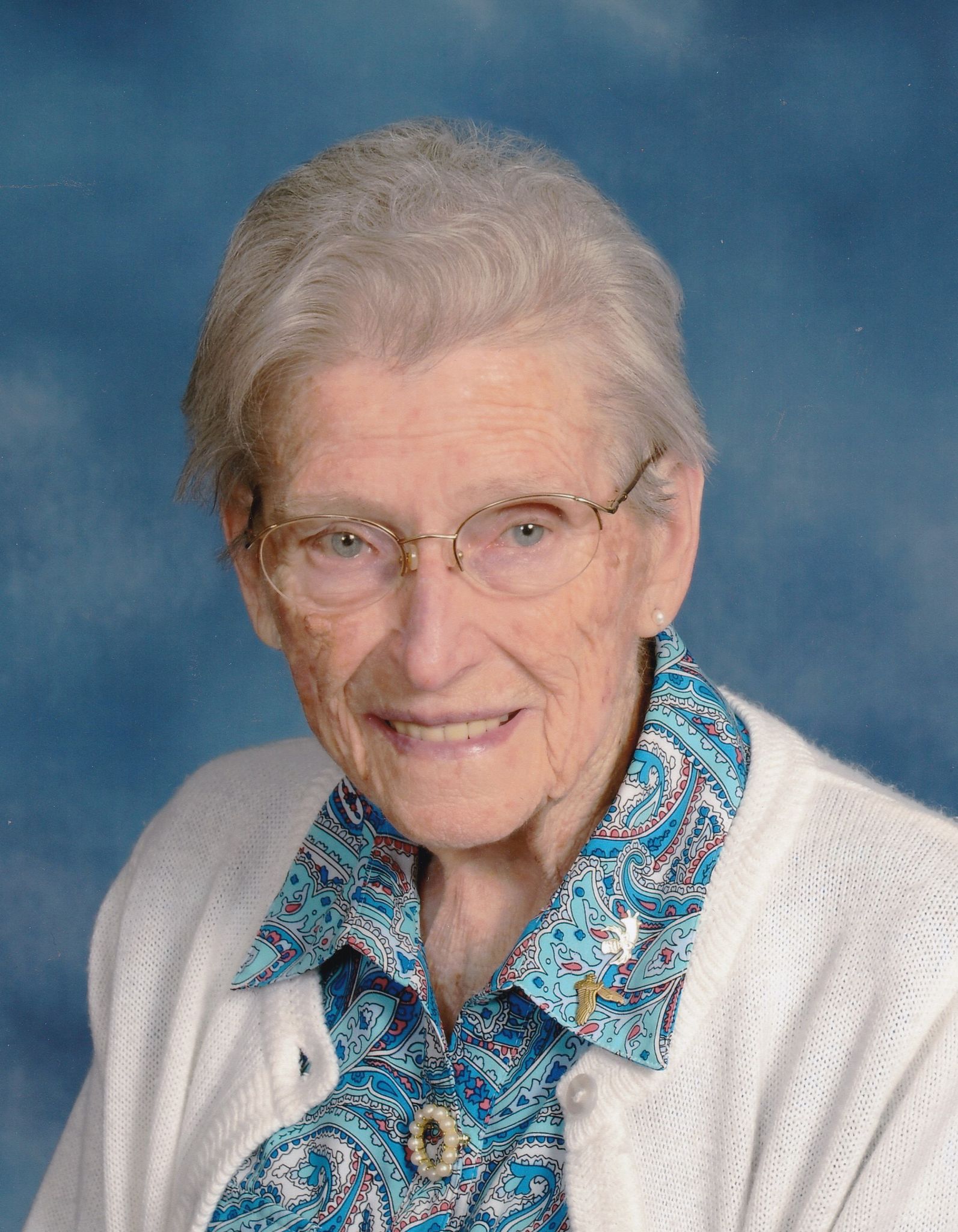 Myrtle Sheldon photo gallery image 1 of 49
