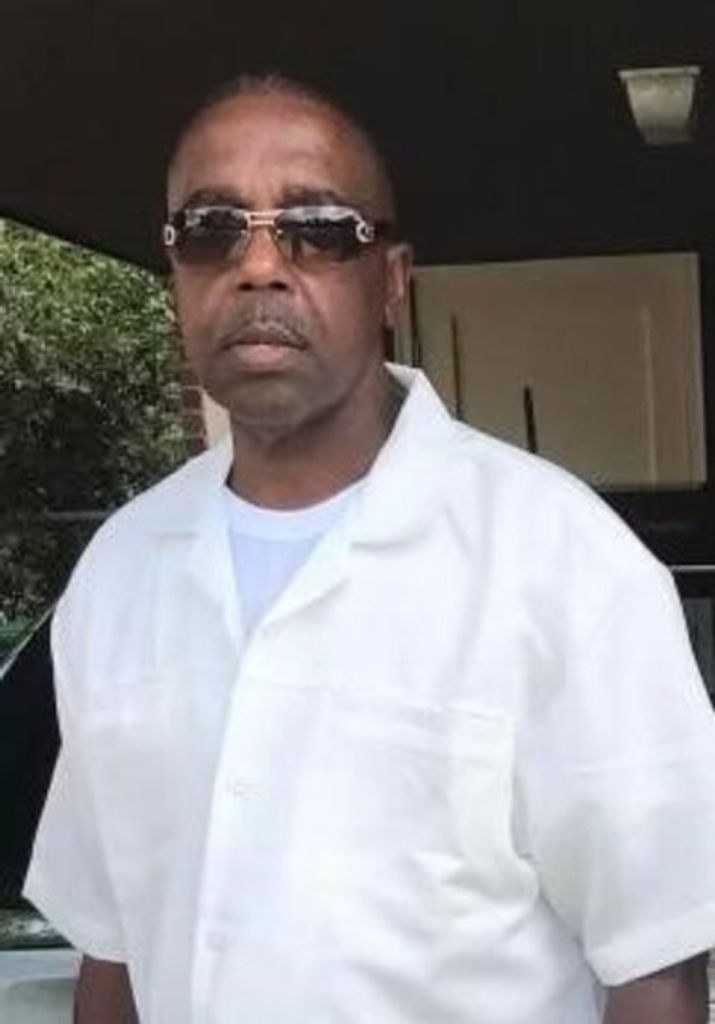 Mr. Reginald Lasha Albright, Sr. Profile Photo