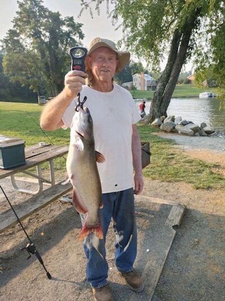 Orel "Buddy" Emmerson Cox Profile Photo