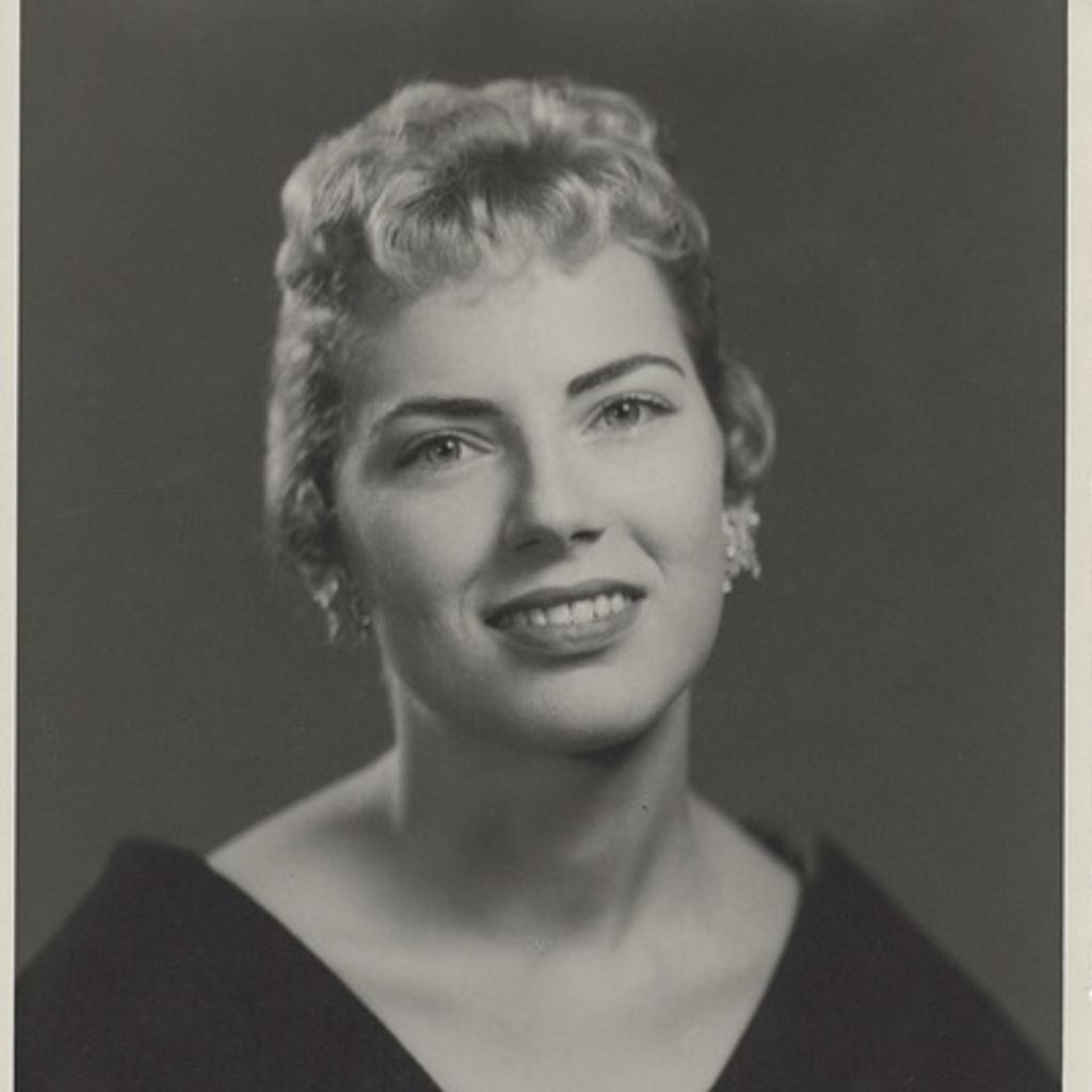 Joyce Elaine Kutac Elliott