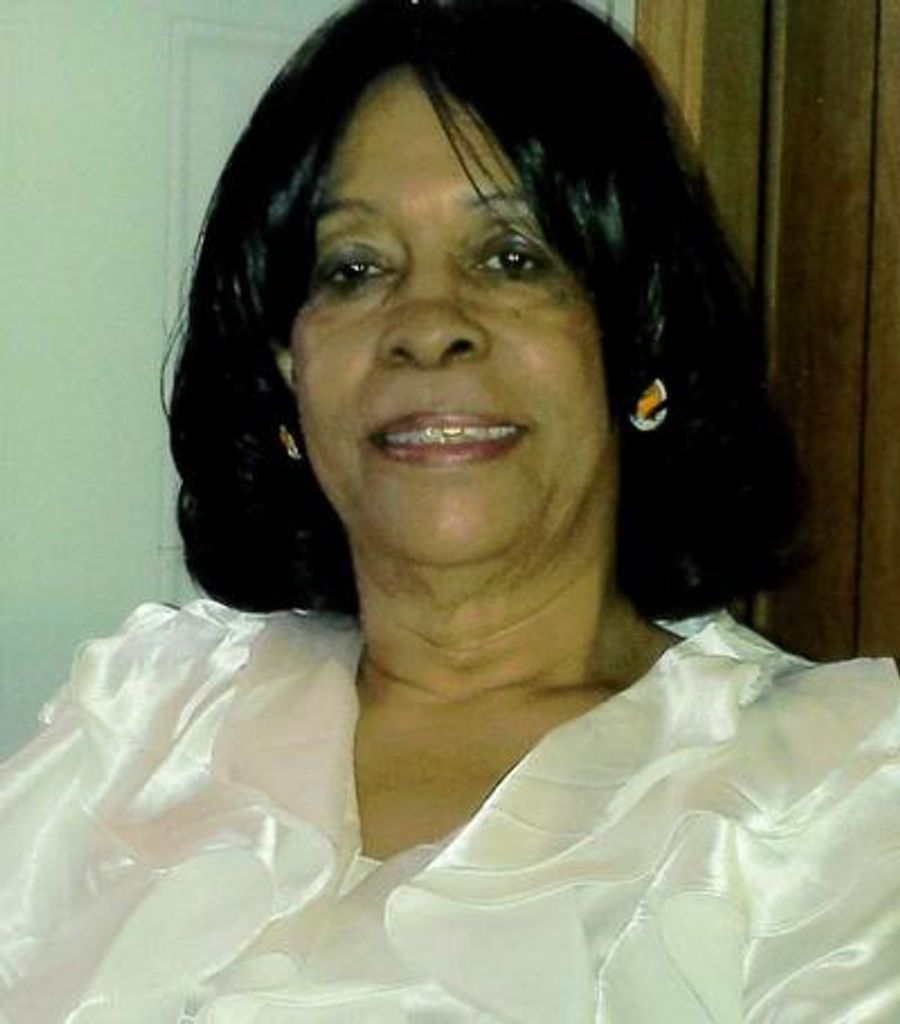 Deloris Robinson Dennis Profile Photo
