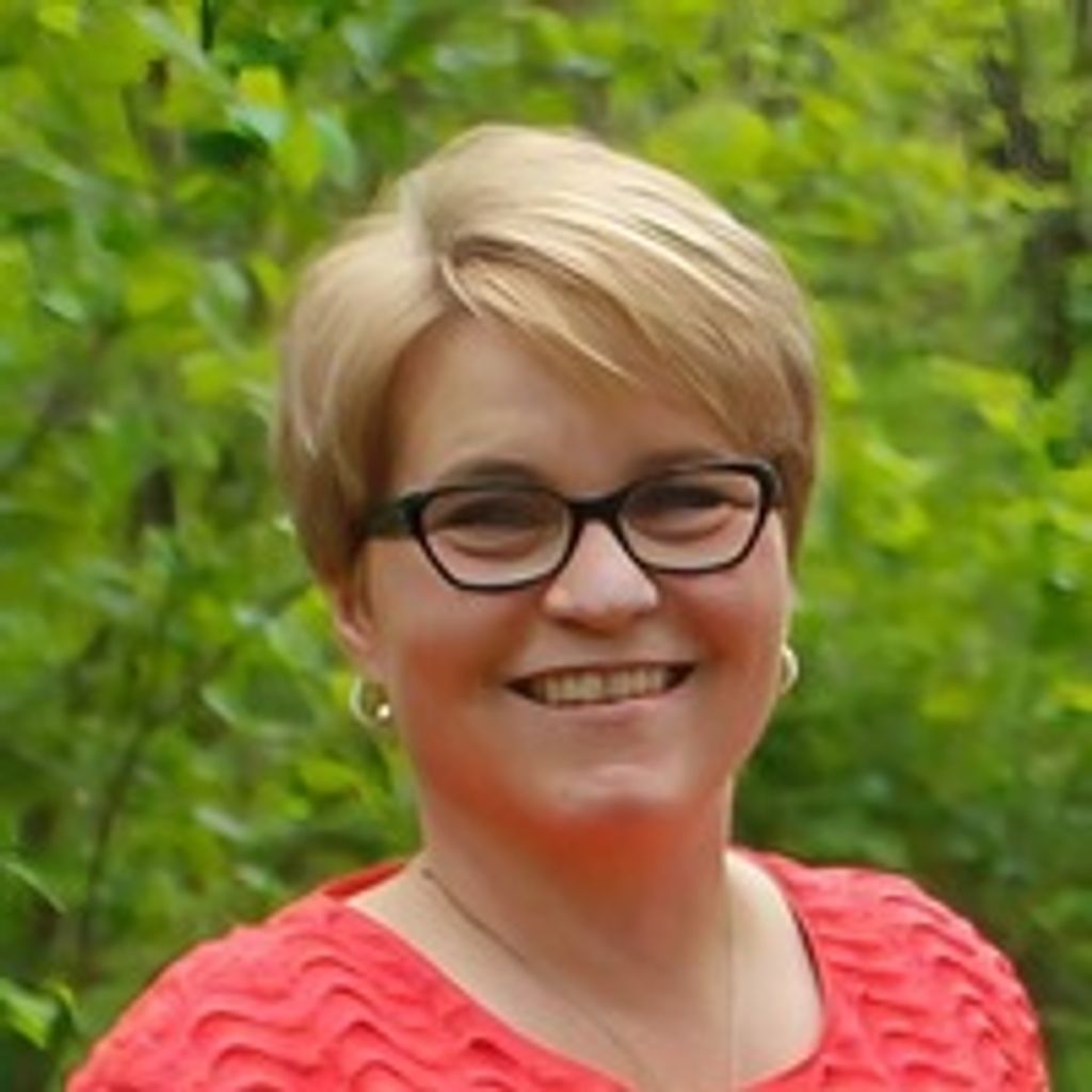 Belinda "Suz" Sue Wills