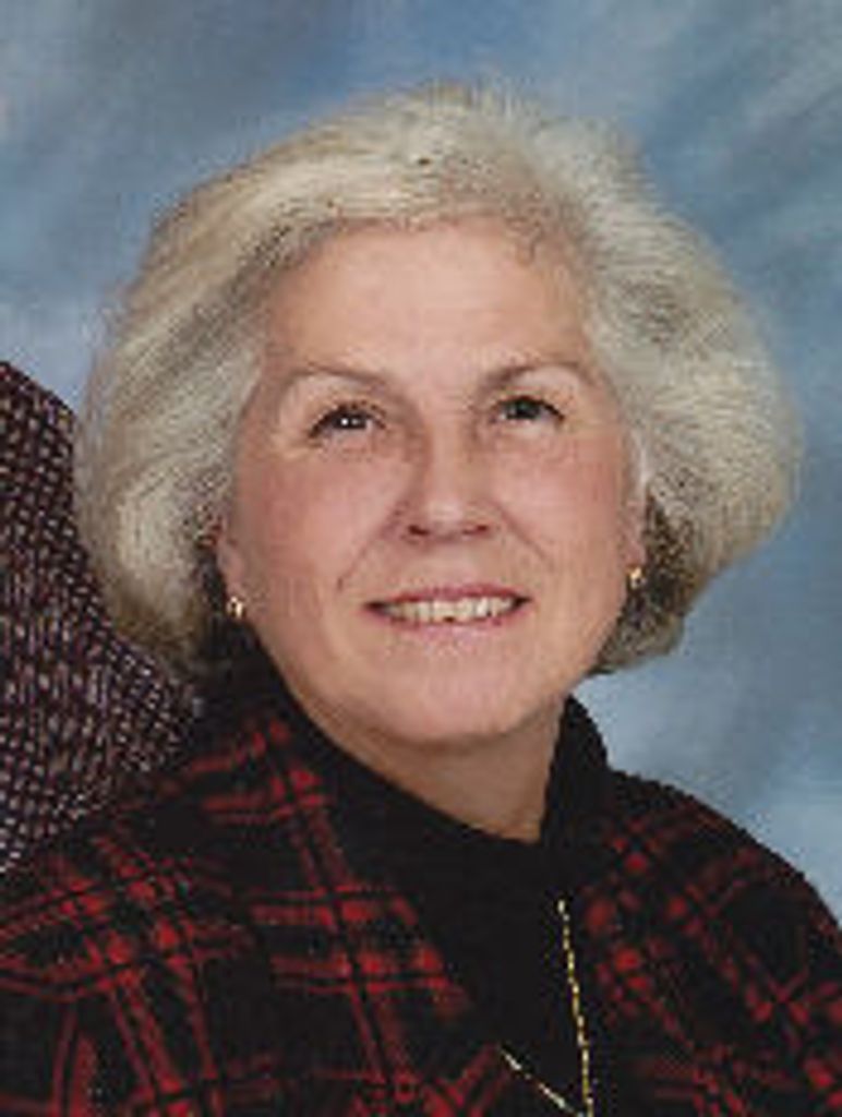 Lucy Carrico Goetz Profile Photo