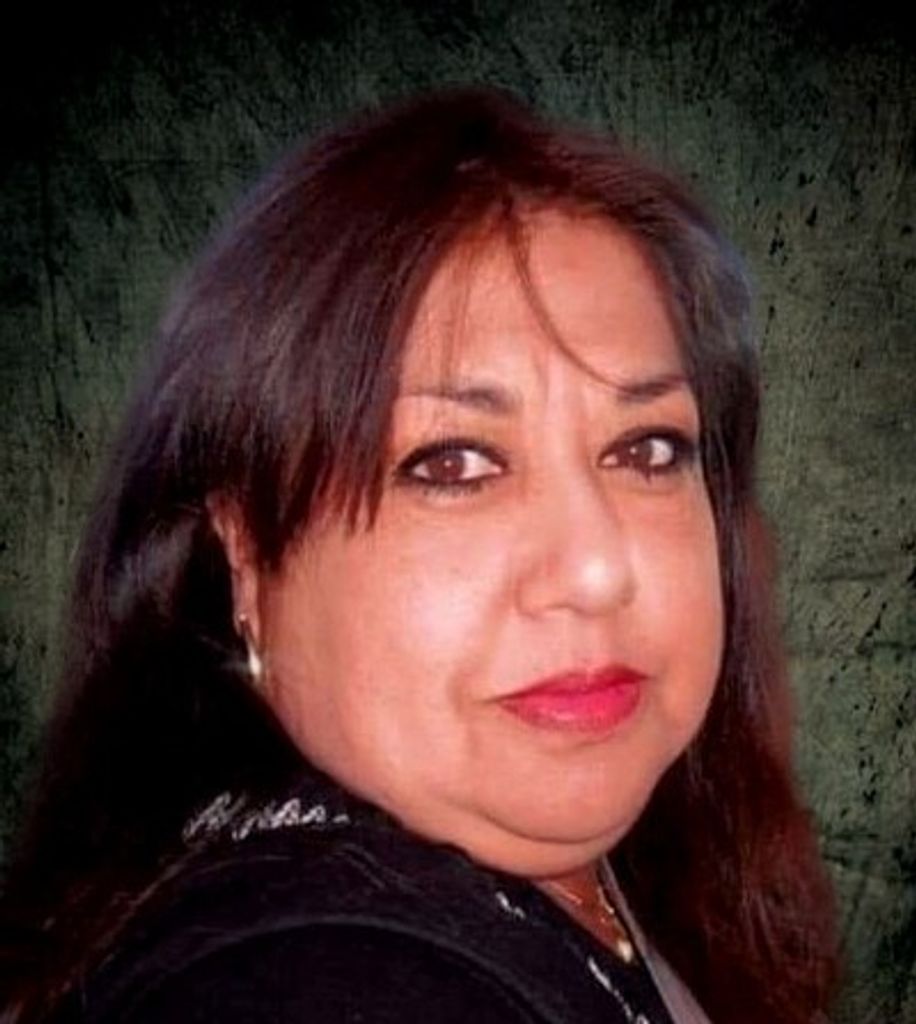 Maria Leticia Salas-Chavez Profile Photo