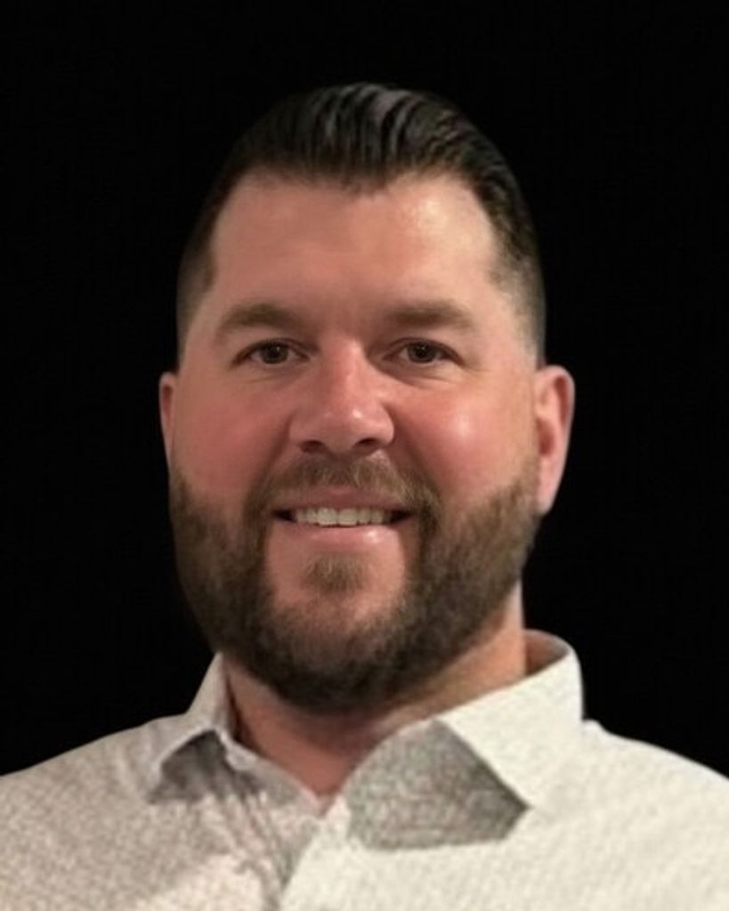 Robert Tarman Profile Photo