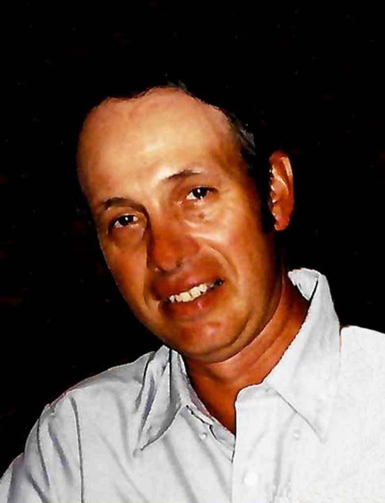 Paul Joseph Annuschat Profile Photo