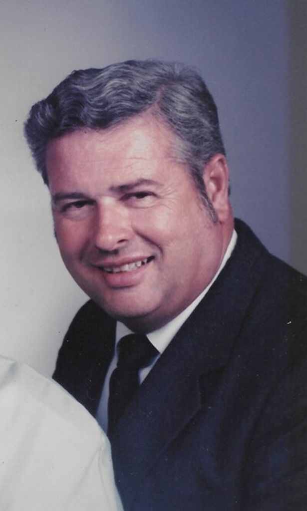 Carl Cousins Profile Photo