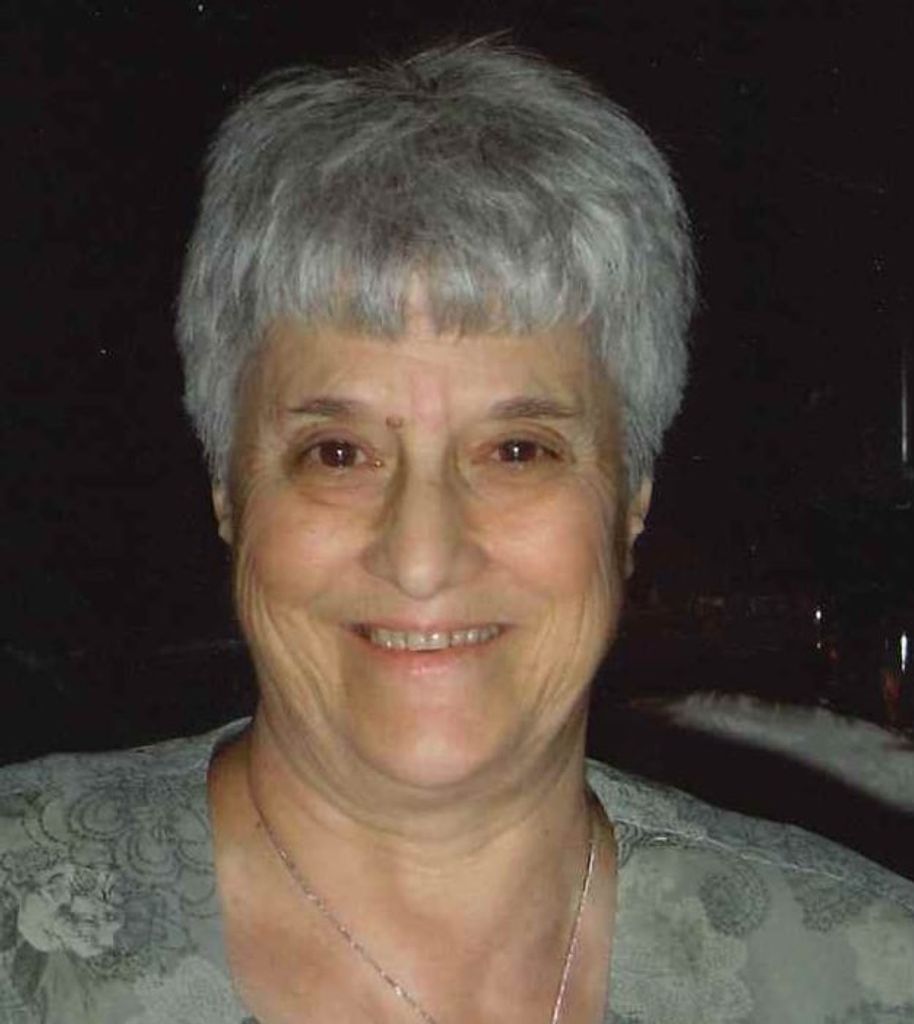 Janet Belak Lake Profile Photo