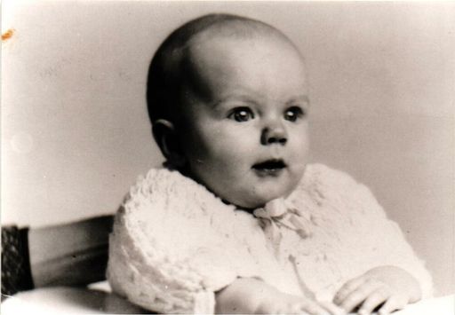 Bettye Jane (Lawless)  Garza photo gallery thumbnail 2 of 112