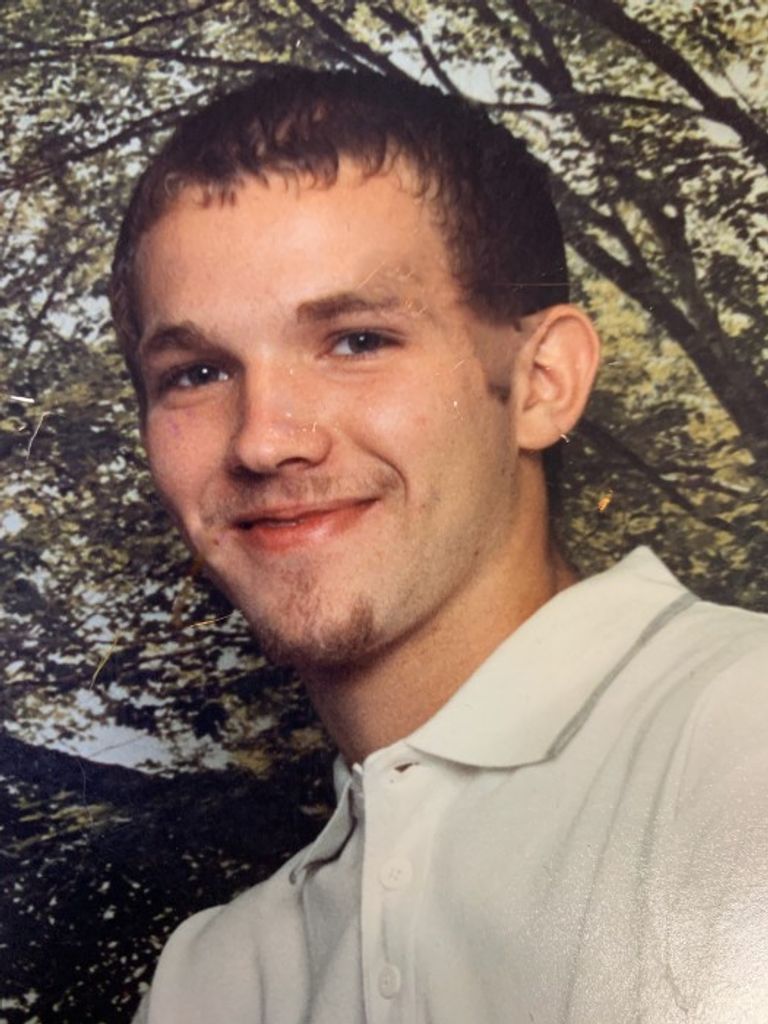 Jason Leo Hale Profile Photo