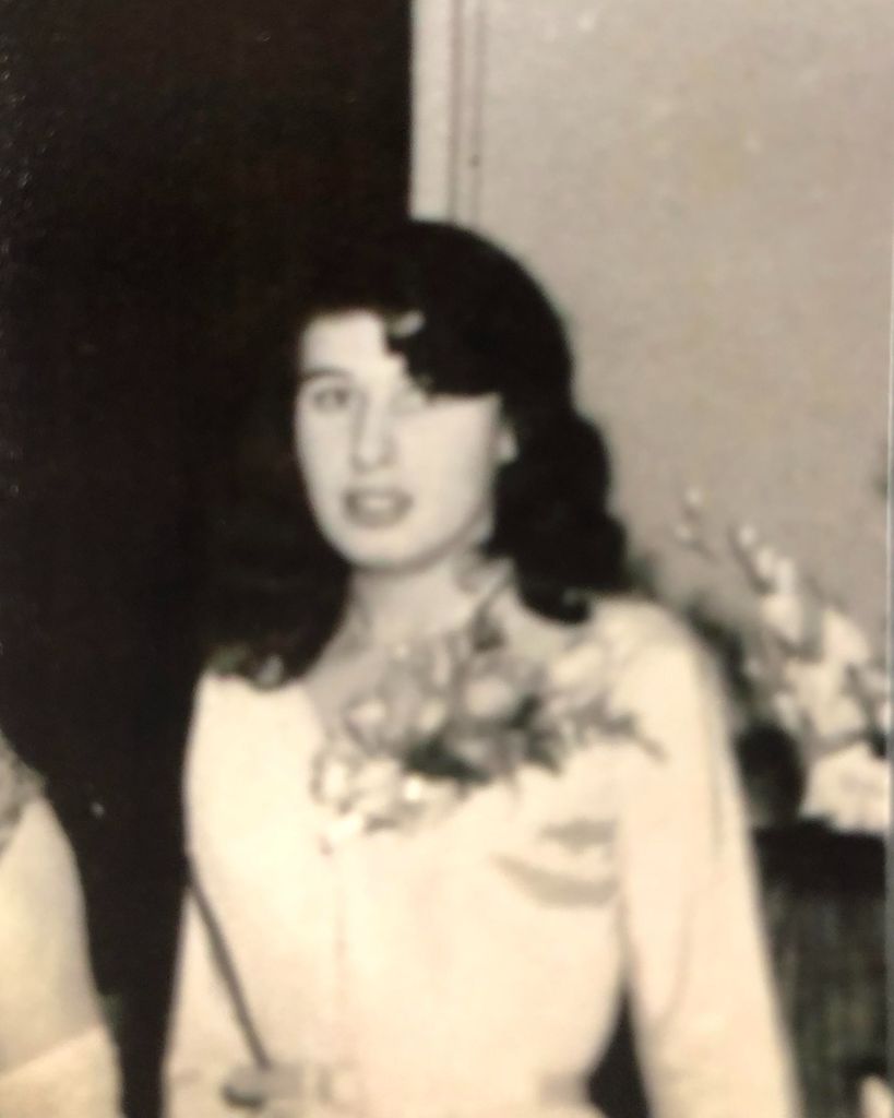 Evelyn Benton