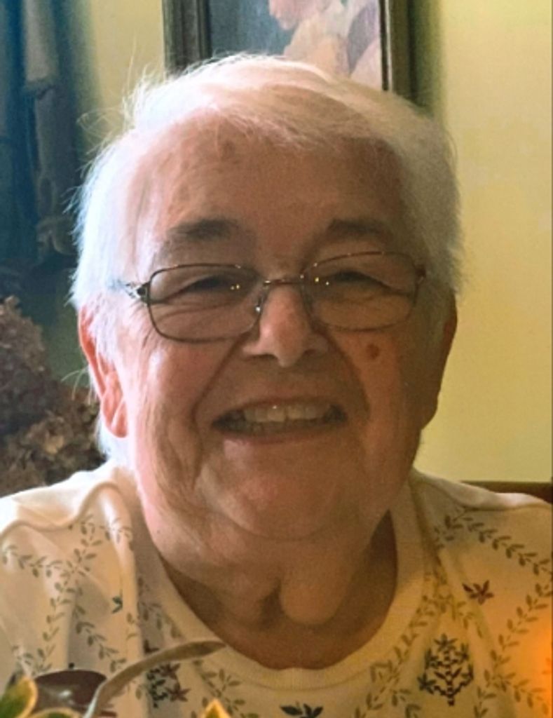 Charlotte Fairbairn Profile Photo