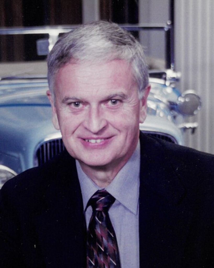 Glenn William Morris