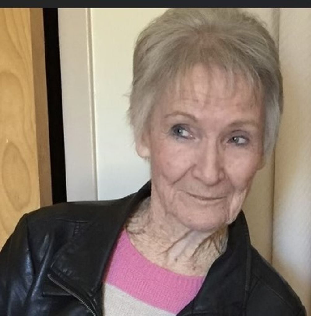 Thelma Lou Simmons Camara Profile Photo