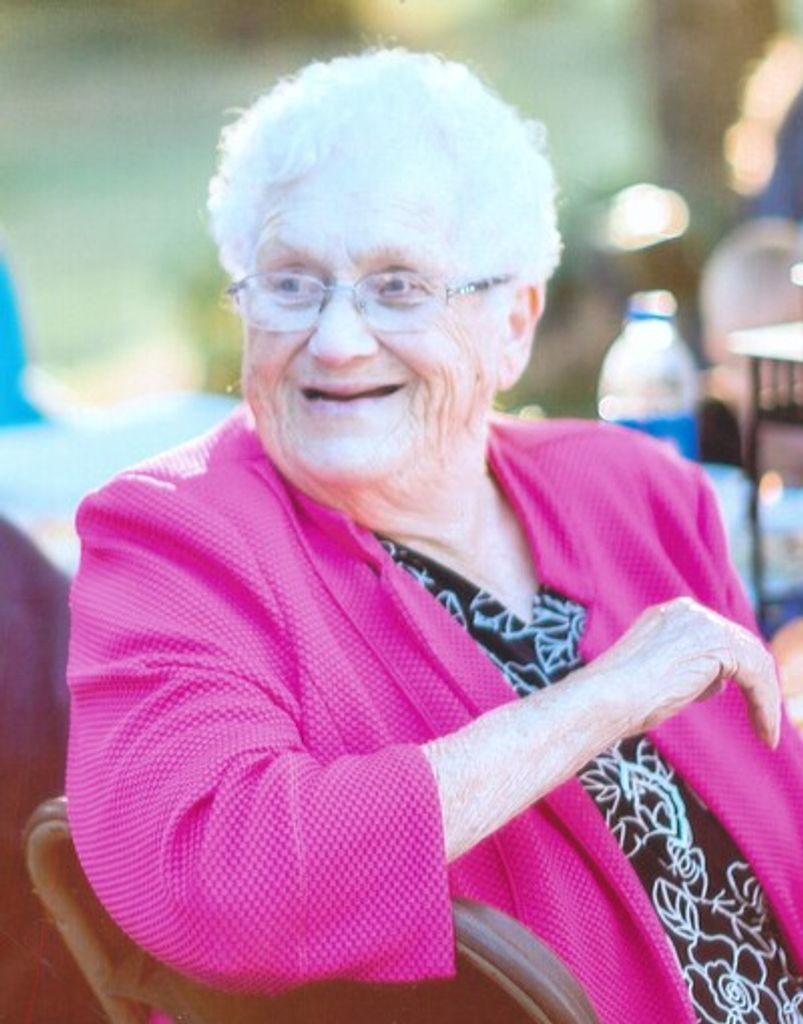 Mary Elizabeth Daniels Profile Photo