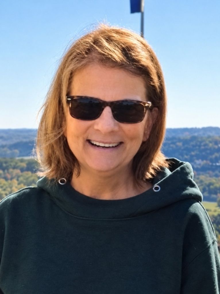 Mary Lou Mann Profile Photo