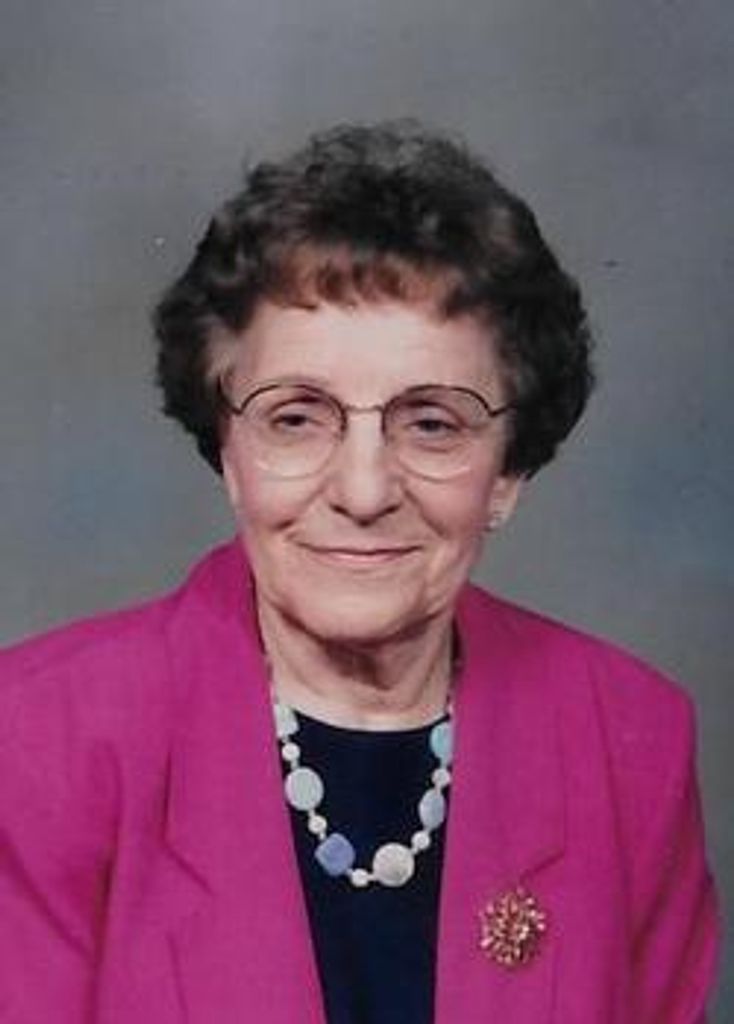 Esther Schlauch Profile Photo