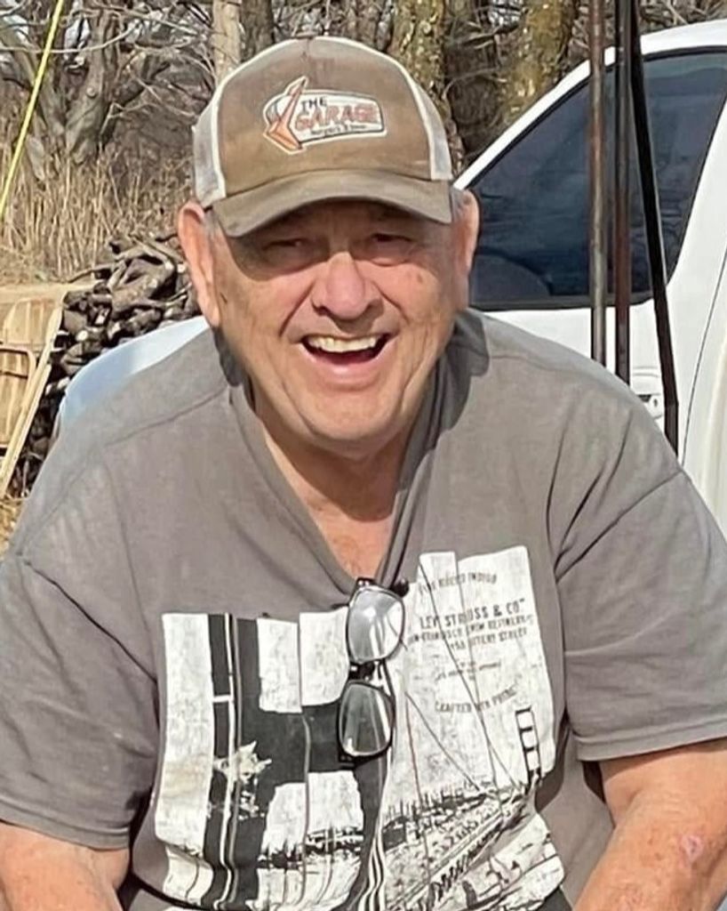 Tommy (Tom) Dale Hughes Profile Photo