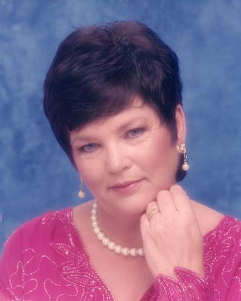 Patricia E. Moffett Van Hoose Profile Photo