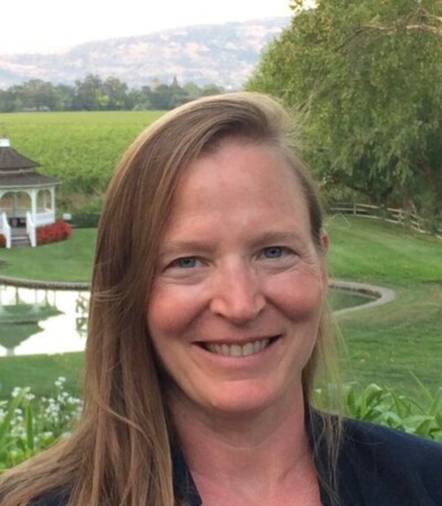 Lora Riggs Wadsworth Profile Photo