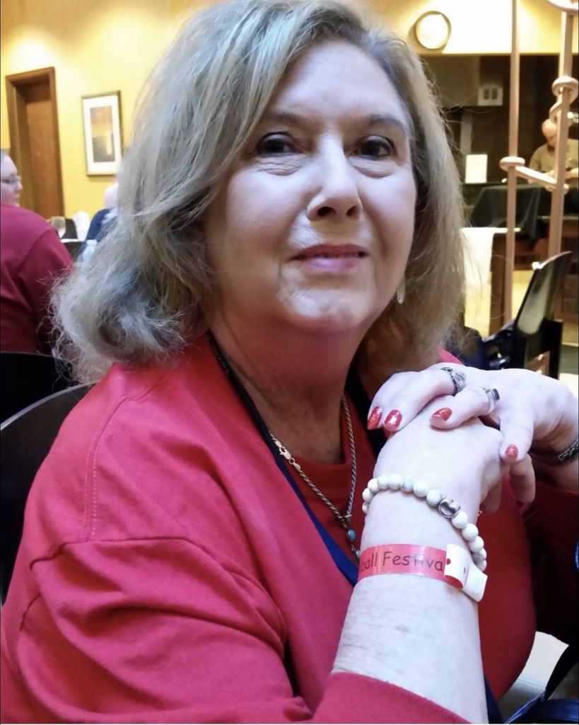 Linda Larson Profile Photo