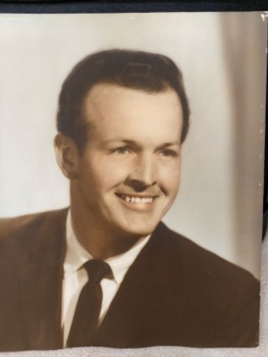 James D. Hicks photo gallery thumbnail 1 of 9