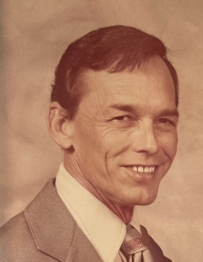 Loren Ray Barker Profile Photo