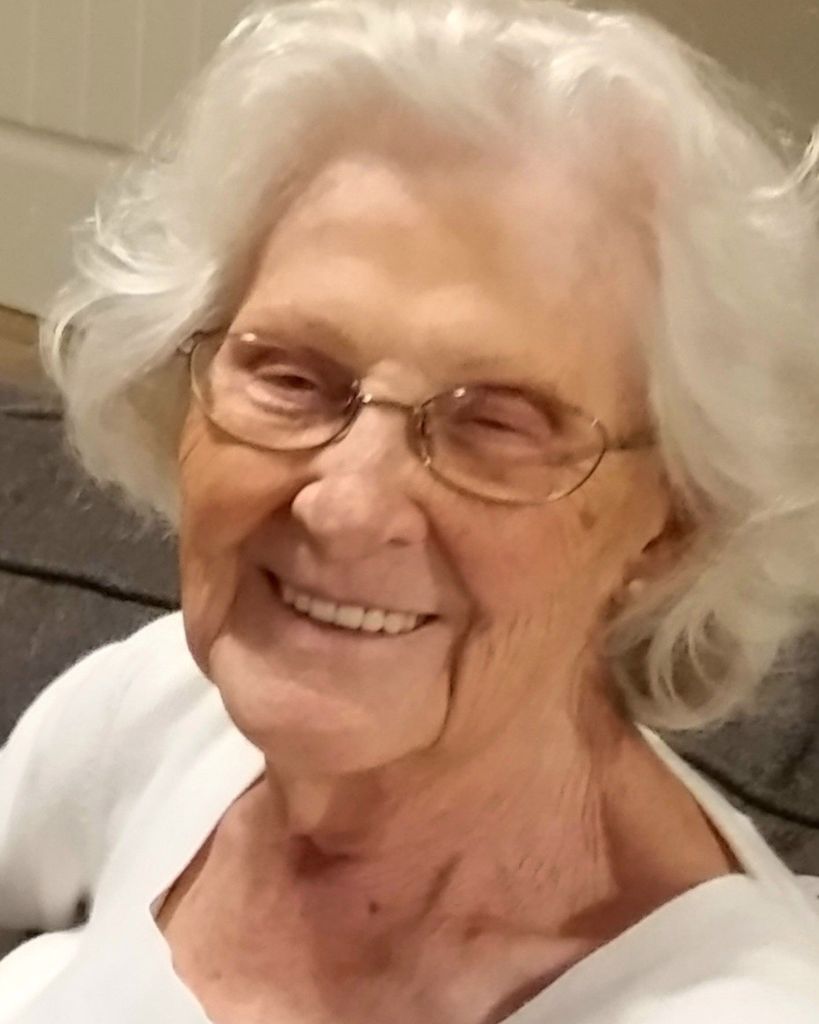 Evelyn Ruth Helton Profile Photo