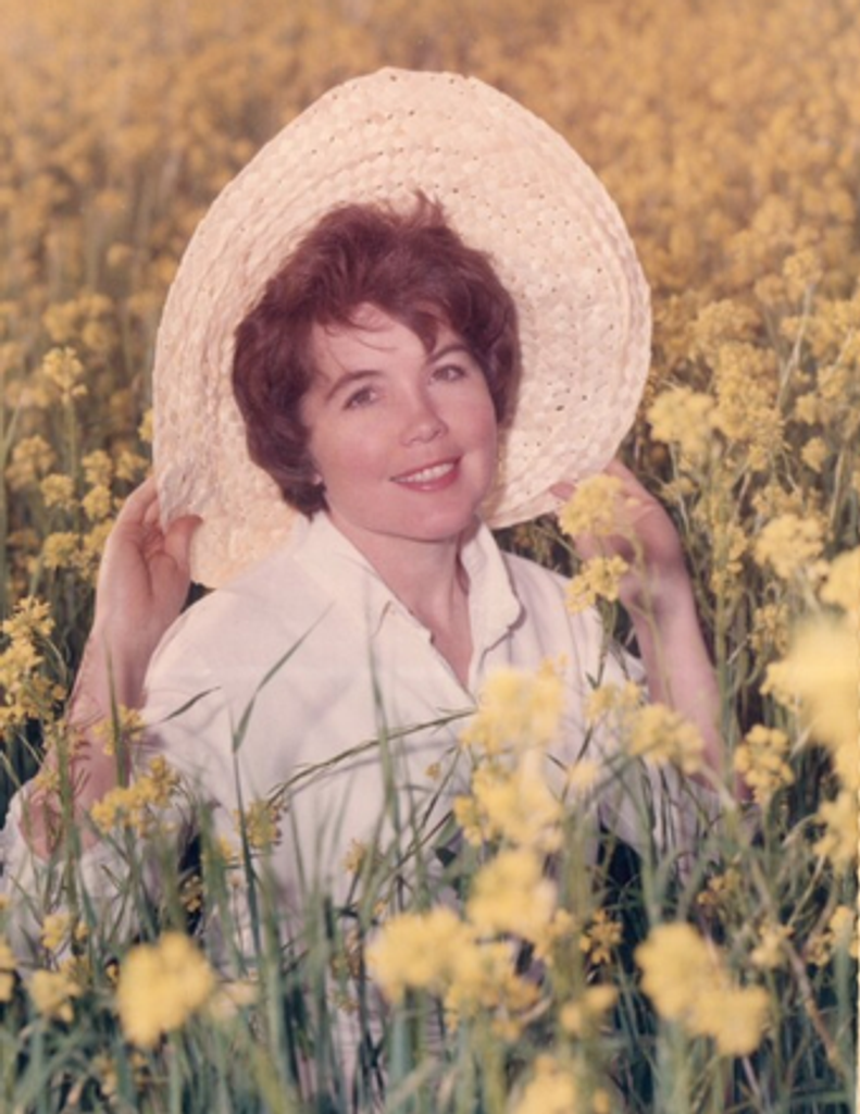 Pepper Grosjean Profile Photo