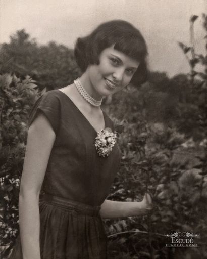 Joyce St. Romain Lacombe's obituary image