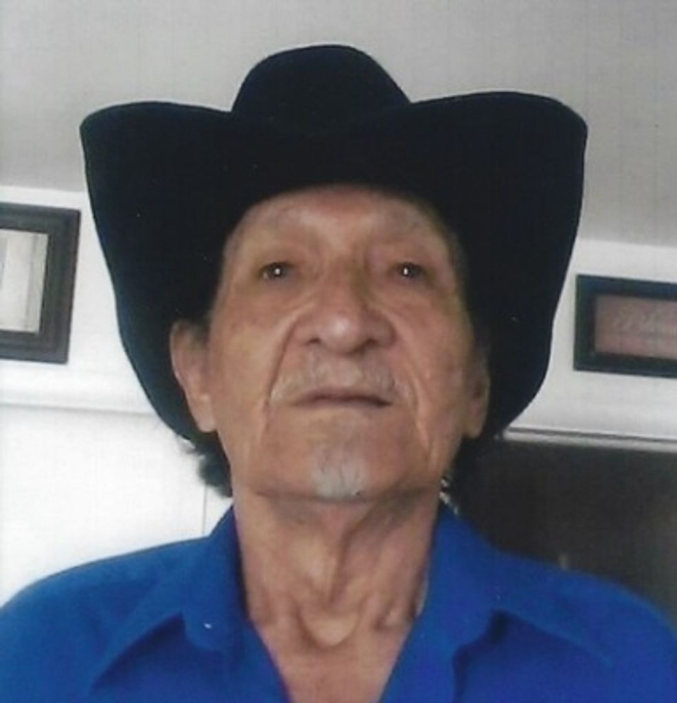 Roman Ruiz