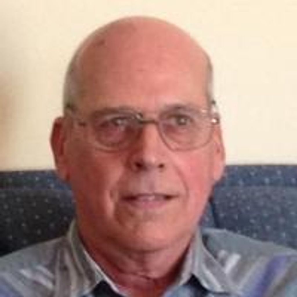 Daniel "Dan" Edward Suess