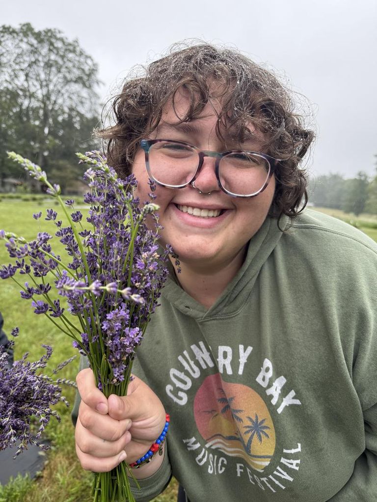 Arreona Marie "Arry" Davey