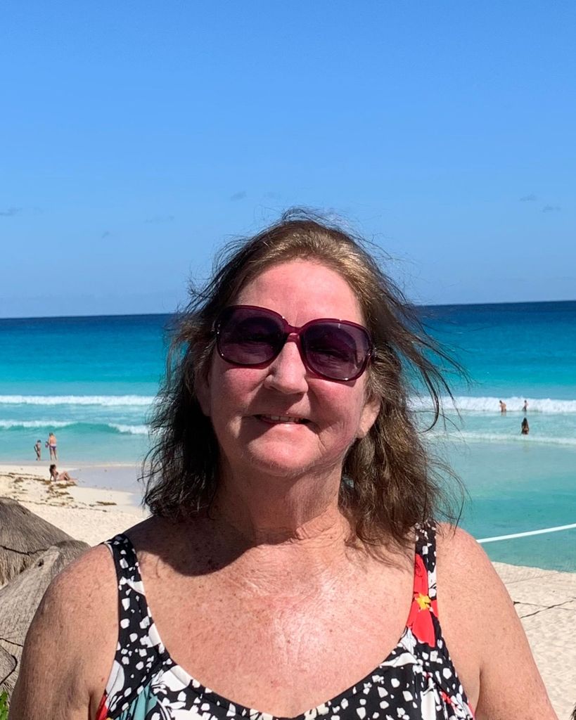 Maureen Robinson