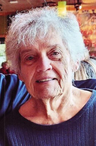 Helen Cecere's obituary image