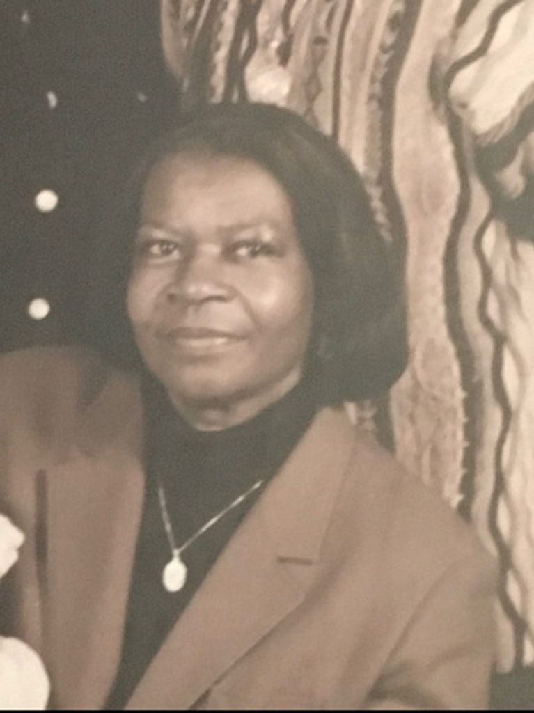 Jeweline Holmes Johnson Profile Photo