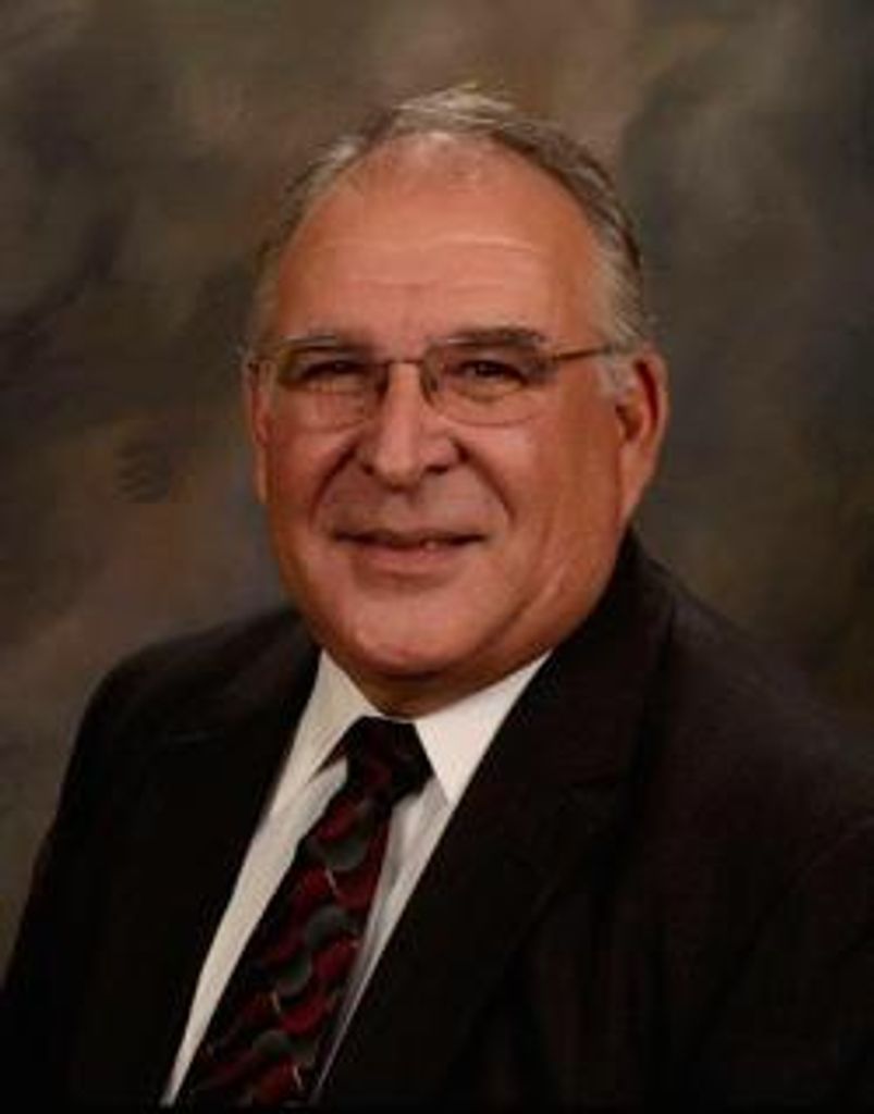 Clay Harrison Profile Photo