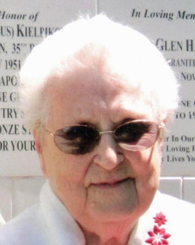 Helen Haling