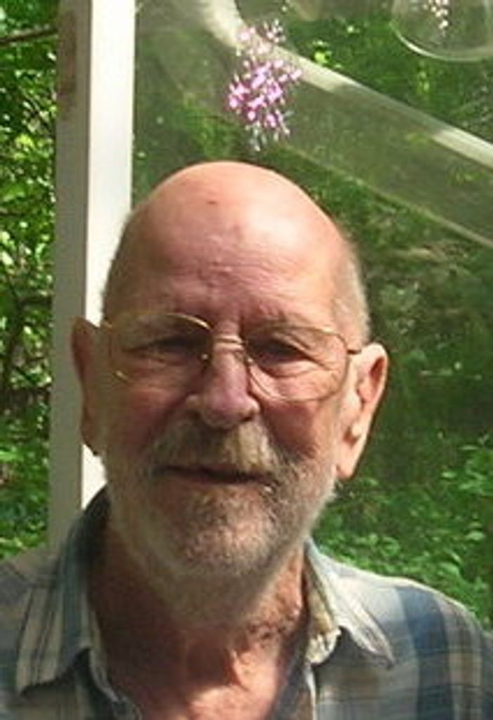 Robert E. ''Bob'' Baker