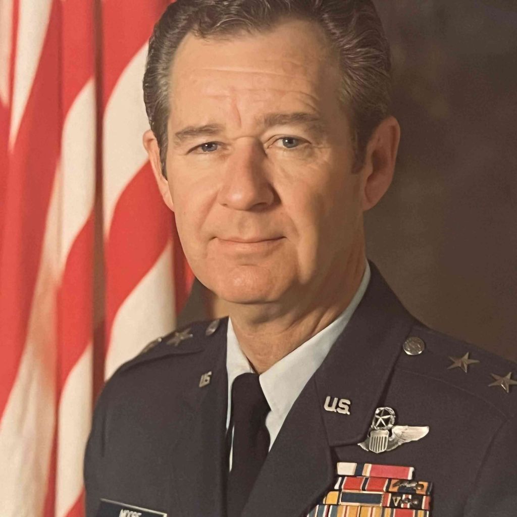 Warren Carroll Moore Profile Photo