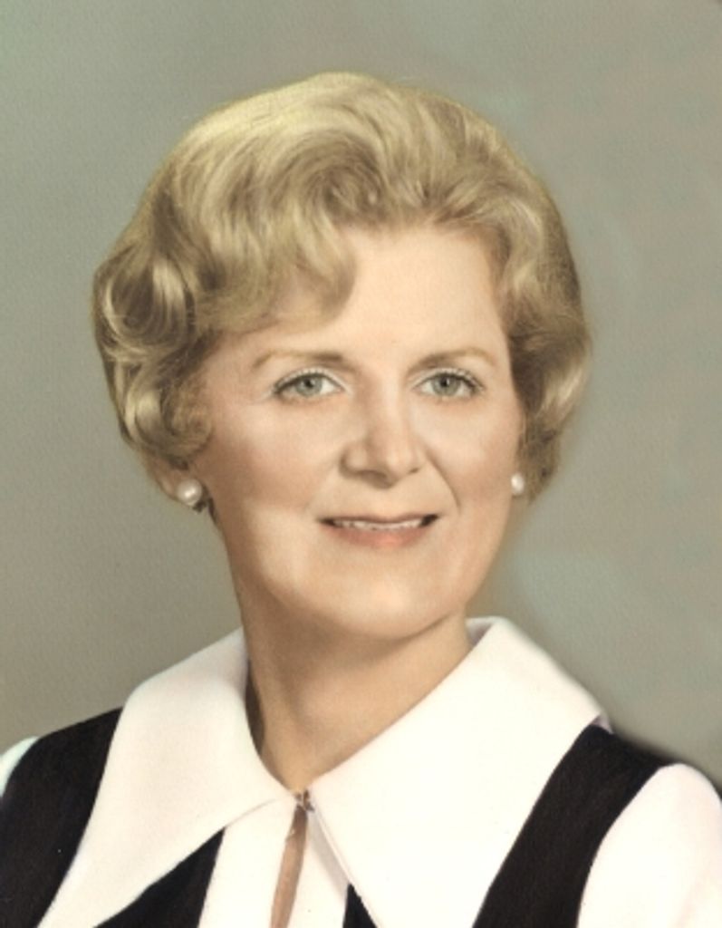 Tegwen N. Helt Sacco Profile Photo