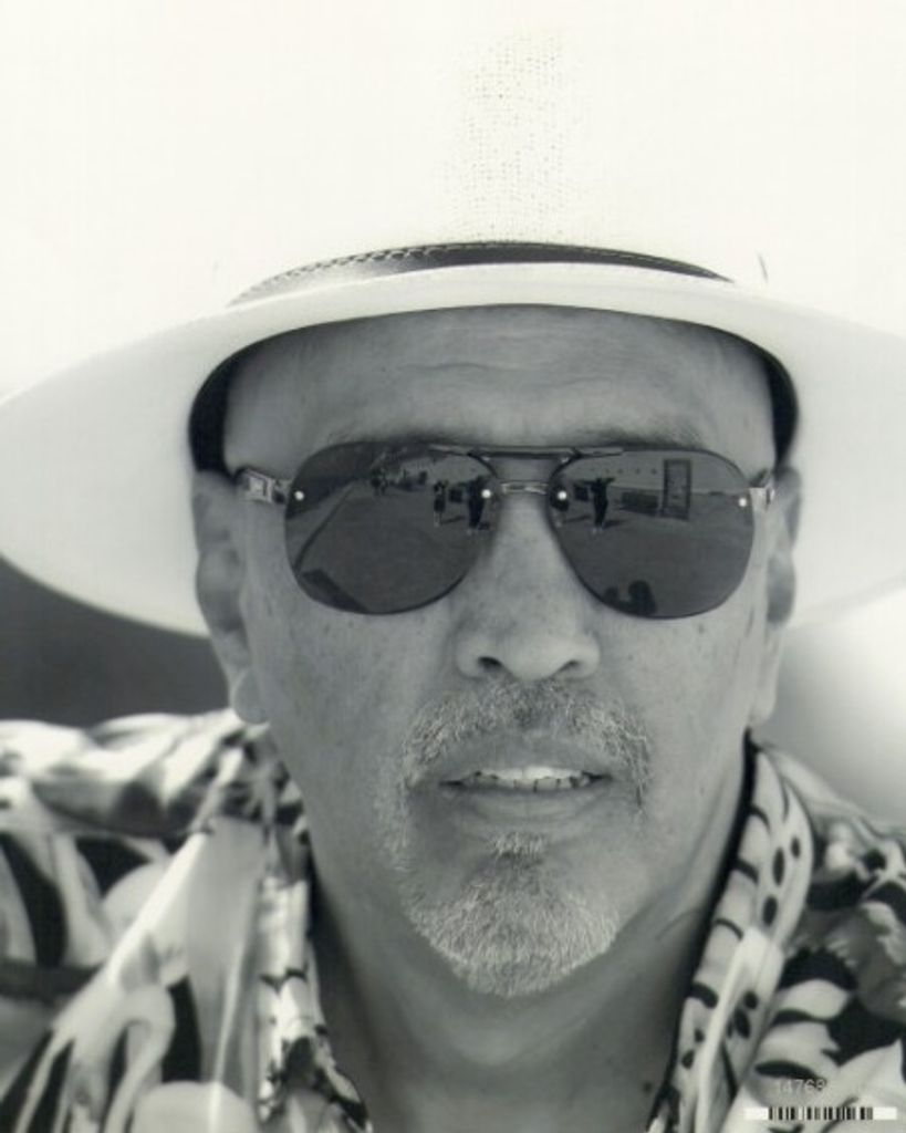 Raul Torres Profile Photo